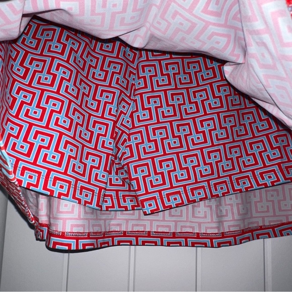 J. McLaughlin Women’s Red Aztec Golf Skort Size XL - Picture 4 of 6